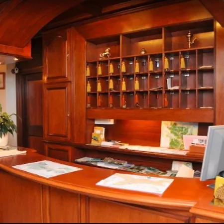 Edelweiss Hotel Camprodon