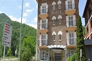 Edelweiss ホテル カンプロドン